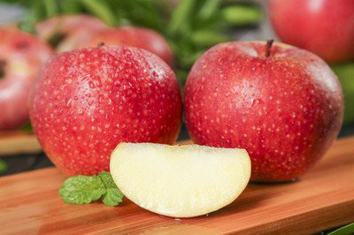 Fresh Apple Qinguan Apple Fruit factory